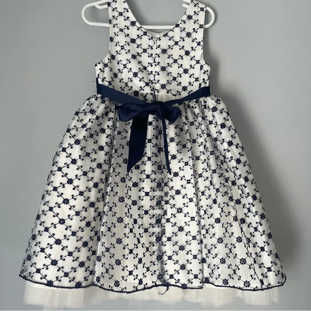 American Princess Girls 3T White with Navy Blue Flowers Dress.